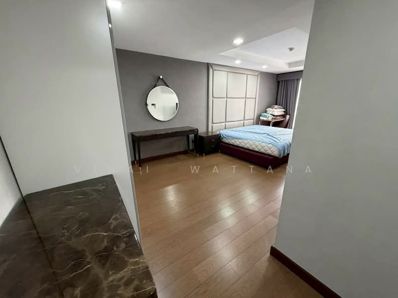 The Avenue Sukumvit 61, Bangkok, Sukhumvit 61, Khlong Tan Nua, Watthana, Bangkok, 2 Bedrooms, 190 sqm, Condo For Rent, by Vinai  Wattana, 500171948 - DDproperty.com