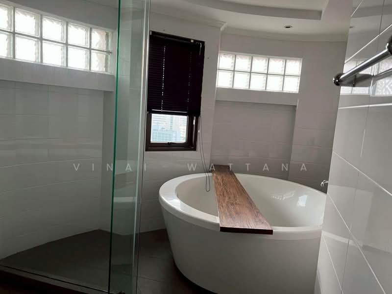 Kallista Mansion, Bangkok, 64 Soi Sukhumvit 11, Khlongtoei Nua, Watthana, Bangkok, 3 Bedrooms, 315 sqm, Condo For Rent, by Vinai  Wattana, 500171952 - DDproperty.com