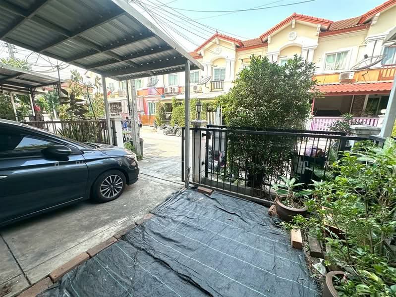 The Connect 8 Bangna : เดอะ คอนเนค 8 บางนา, สมุทรปราการ, ซอย มหาชัย แยก 1, บางพลีใหญ่, บางพลี, สมุทรปราการ, 100 ตร.ม., ทาวน์เฮ้าส์ ขาย, โดย คุณ จิดาภา พันธุกุล (แอม), 500171958 - DDproperty.com