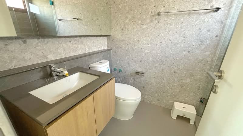 Burasiri Krungthep Kreetha, Bangkok, 95 Soi Pracha Ruam Chai, Hua Mak, Bang Kapi, Bangkok, 4 Bedrooms, 300 sqm, Single Detached House For Rent, by Vinai  Wattana, 500171971 - DDproperty.com