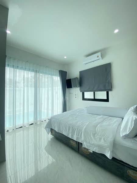 ใกล้ตลาดน้ำสี่ภาค พัทยา ตำบลห้วยใหญ่ อำเภอบางละมุง จังหวัดชลบุรี, ชลบุรี, ซอยเขามะกอก, ห้วยใหญ่, บางละมุง, ชลบุรี, 160 ตร.ม., วิลล่า ขาย, โดย ณิชาภา (คุณดาว) เพียจันทร์, 500171983 - DDproperty.com