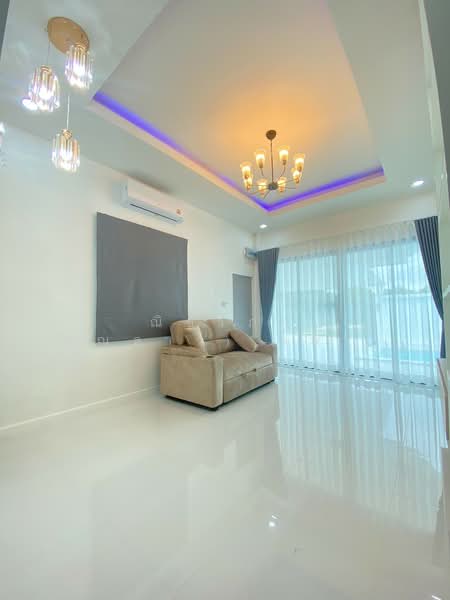 Private pool Villa Pattaya, Chon Buri (Pattaya), ซอยเขามะกอก, Huai Yai, Bang Lamung (Pattaya), Chon Buri (Pattaya), 3 Bedrooms, 160 sqm, Villa For Sale, by Nichapa Phiachan, 500171983 - DDproperty.com