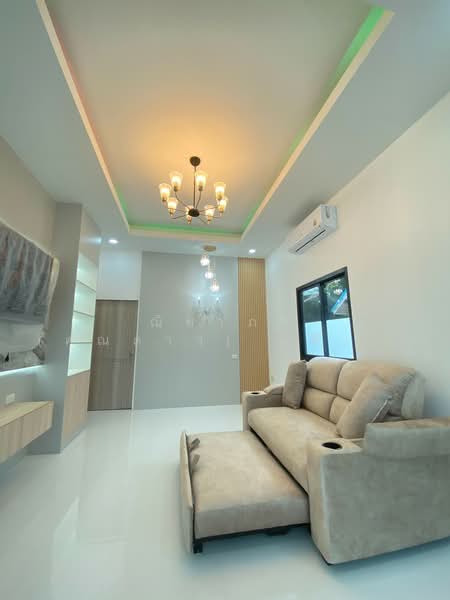 ใกล้ตลาดน้ำสี่ภาค พัทยา ตำบลห้วยใหญ่ อำเภอบางละมุง จังหวัดชลบุรี, ชลบุรี, ซอยเขามะกอก, ห้วยใหญ่, บางละมุง, ชลบุรี, 160 ตร.ม., วิลล่า ขาย, โดย ณิชาภา (คุณดาว) เพียจันทร์, 500171983 - DDproperty.com