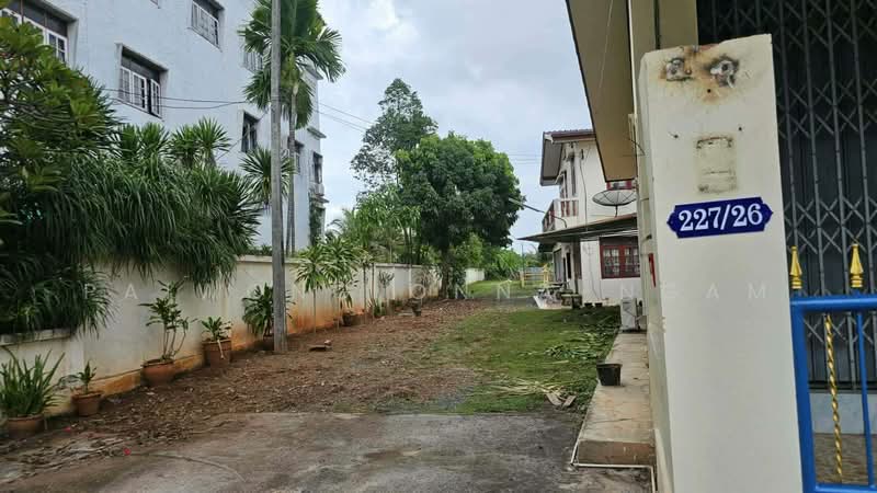 ขายที่ดินเปล่า 1-2-64 ไร่ ใกล้สนามไดรฟ์กอล์ฟบ้านสน อ.เมือง จ.สุราษฎร์ธานี, Surat Thani, Makham Tia, Muang Surat Thani, Surat Thani, , 2,656 sqm, Land For Sale, by Paiwong Onna-nam, 500172031 - DDproperty.com