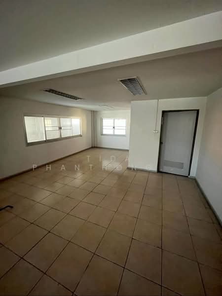 Warehouse/factory for rent in Puchaow, on the main road, purple zone (industrial zone), near Bhumibo, Samut Prakan, Samrong Nua, Muang Samut Prakarn, Samut Prakan, , 1,000 sqm, Warehouse/Factory For Rent, by Tida phanthonglarptawee, 500172059 - DDproperty.com