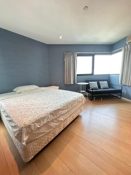 Sathorn Gardens, Bangkok, 39 South Sathorn Road, Thung Maha Mek, Sathon, Bangkok, 3 Bedrooms, 200 sqm, Condo For Sale, by Sirinan Ruangchoti, 500172080 - DDproperty.com