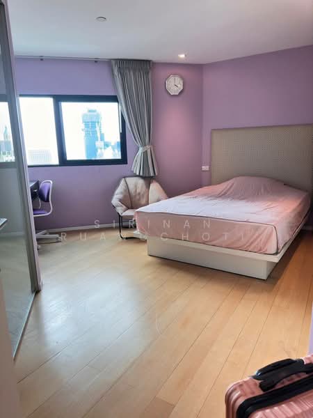 Sathorn Gardens, Bangkok, 39 South Sathorn Road, Thung Maha Mek, Sathon, Bangkok, 3 Bedrooms, 200 sqm, Condo For Sale, by Sirinan Ruangchoti, 500172080 - DDproperty.com