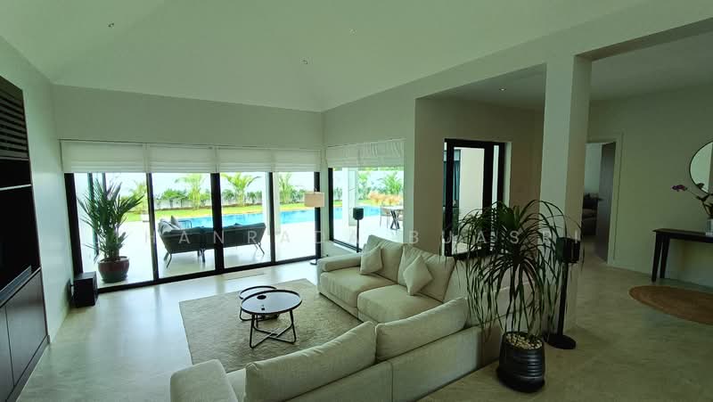 3-BR Villa, Prachuap Khiri Khan, Wang-Pong, Pran Buri, Prachuap Khiri Khan, 3 Bedrooms, 220 sqm, Villa For Sale, by Netsakaw Thongsritep, 500172087 - DDproperty.com