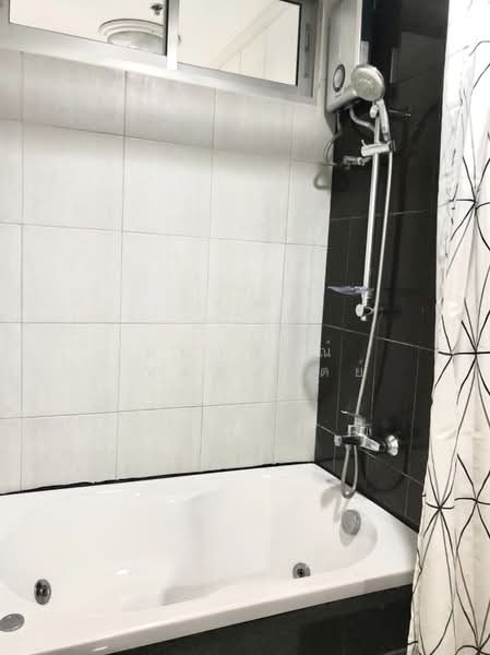 Condo One X Sukhumvit 26 : คอนโด วัน เอ็กซ์ สุขุมวิท 26, กรุงเทพ, ซอยสุขุมวิท 26 ถนนสุขุมวิท, คลองตัน, คลองเตย, กรุงเทพ, 50 ตร.ม., คอนโด ให้เช่า, โดย ธนาภรณ์ วันทะมาตย์, 500172119 - DDproperty.com