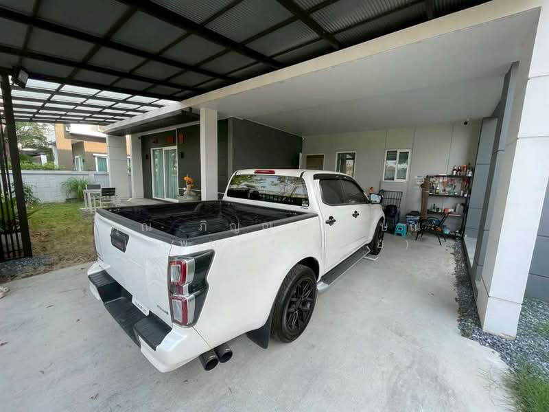 Centro Rama 9-Motorway, Bangkok, Rural Development 3 Road, Khlong Song Ton Nun, Lat Krabang, Bangkok, 4 Bedrooms, 280 sqm, Single Detached House For Sale, by คุณ ภิญญาลักษณ์ เทพบุตร (ยุ้ย), 500172130 - DDproperty.com