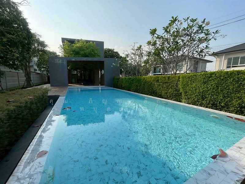 Centro Rama 9-Motorway, Bangkok, Rural Development 3 Road, Khlong Song Ton Nun, Lat Krabang, Bangkok, 4 Bedrooms, 280 sqm, Single Detached House For Sale, by คุณ ภิญญาลักษณ์ เทพบุตร (ยุ้ย), 500172130 - DDproperty.com