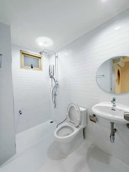 ให้เช่า - ทาวน์เฮ้าส์ให้เช่า – ใกล้โรงเรียนสารสาสน์วิเทศเชียงใหม่ เพียง 5 นาที ค่าเช่า 20,000 บาท / เดือน รหัส, เชียงใหม่