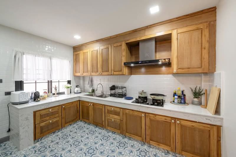 Pool Villa ให้เช่า ใกล้มหาวิทยาลัยเชียงใหม่ เพียง 10 นาที ค่าเช่า 62,000 บาท / เดือน รหัสทรัพย์ : No, เชียงใหม่, สุเทพ, เมืองเชียงใหม่, เชียงใหม่, 180 ตร.ม., บ้านเดี่ยว ให้เช่า, โดย Rutchaporn Tunsiri, 500172147 - DDproperty.com