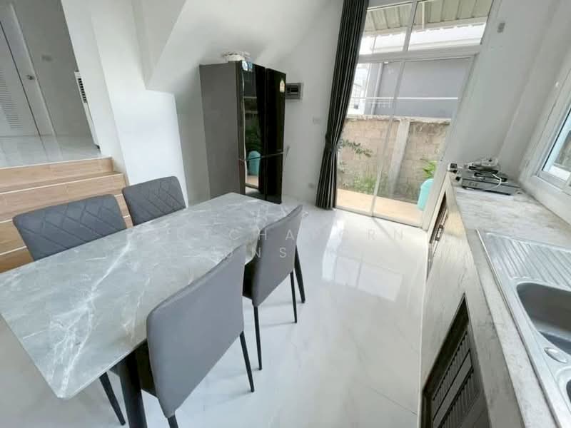 บ้านในโครงการ ให้เช่า – ใกล้บิ๊กซีแม่เหียะ เพียง 10 นาที ค่าเช่า 22,000 บาท / เดือน รหัสทรัพย์ : No., เชียงใหม่, สันผักหวาน, หางดง, เชียงใหม่, 150 ตร.ม., บ้านเดี่ยว ให้เช่า, โดย Rutchaporn Tunsiri, 500172176 - DDproperty.com