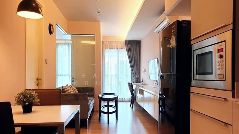 H Sukhumvit 43, Bangkok, 28 Sukhumvit 34 Road, Khlong Tan Nua, Watthana, Bangkok, 1 Bedroom, 43 sqm, Condo For Sale, by Chanisara Kruakaew, 500172178 - DDproperty.com
