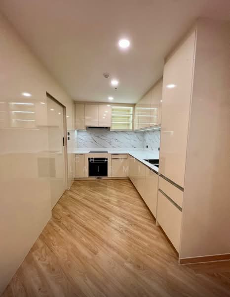 Witthayu Complex, Bangkok, 1673 New Petchaburi Road, Makkasan, Ratchathewi, Bangkok, 3 Bedrooms, 128 sqm, Condo For Sale, by Chavis Laismit, 500172205 - DDproperty.com