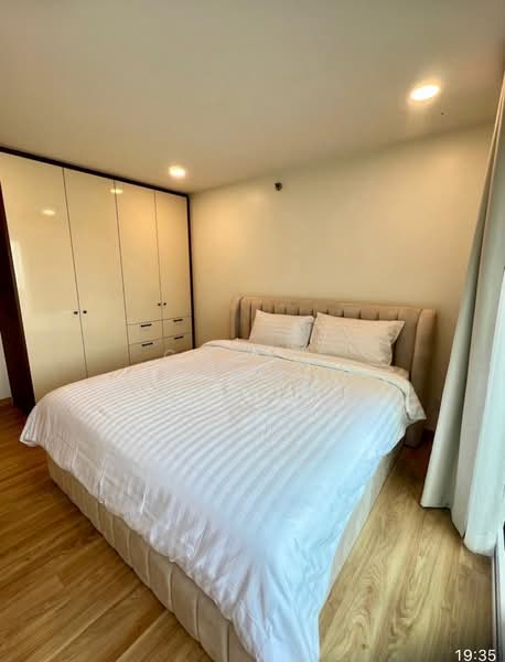 Witthayu Complex, Bangkok, 1673 New Petchaburi Road, Makkasan, Ratchathewi, Bangkok, 3 Bedrooms, 128 sqm, Condo For Sale, by Chavis Laismit, 500172205 - DDproperty.com