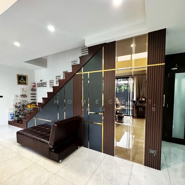 บ้าน3ชั้นพร้อมสระว่ายน้ำ ขนาด97ตรว. ซ.อินทามระ28, กรุงเทพ, ดินแดง, ดินแดง, กรุงเทพ, 490 ตร.ม., บ้านเดี่ยว ขาย, โดย AJHOMECENTER - คุณเอ็กซ์, 500172238 - DDproperty.com