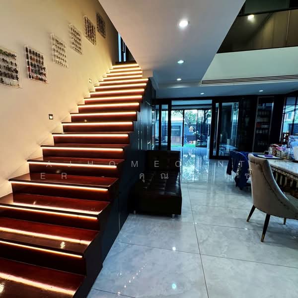 บ้าน3ชั้นพร้อมสระว่ายน้ำ ขนาด97ตรว. ซ.อินทามระ28, Bangkok, Din Daeng, Din Daeng, Bangkok, 5 Bedrooms, 490 sqm, Single Detached House For Sale, by AJHOMECENTER - คุณเอ็กซ์, 500172238 - DDproperty.com