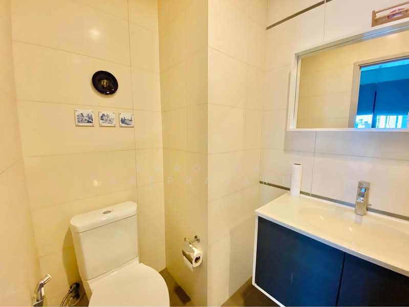Wyne Sukhumvit, Bangkok, 1120 Sukhumvit Road, Phra Kanong, Khlong Toei, Bangkok, 1 Bedroom, 31 sqm, Condo For Rent, by Sarocha Sakprasart, 500172242 - DDproperty.com