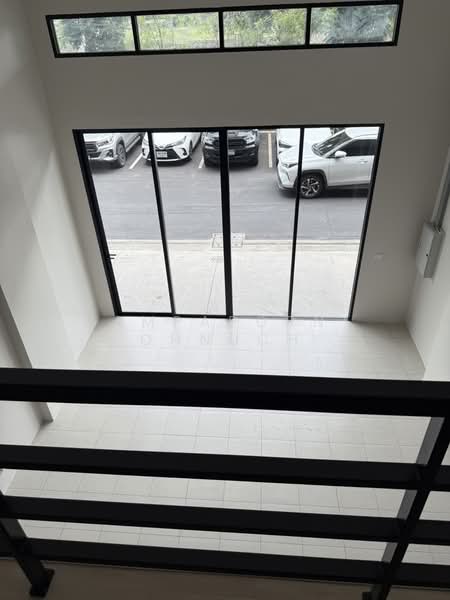 Noble Nue Cross Khu Khot, Pathum Thani, Khu Khot, Lam Luk Ka, Pathum Thani, 1 Bedroom, 68 sqm, Condo For Rent, by Ampaporn Ohnuch, 500172243 - DDproperty.com