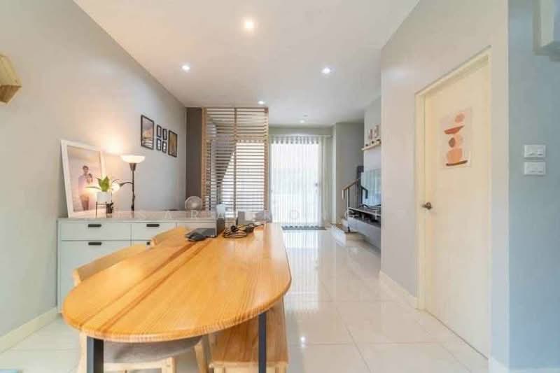 Baan Klang Muang Rama 9-Krungthep Kreetha, Bangkok, Soi Kanchanaphisek 23, Saphan Sung, Saphan Sung, Bangkok, 3 Bedrooms, 152 sqm, Townhouse For Rent, by Nusara Rongtran, 500172268 - DDproperty.com