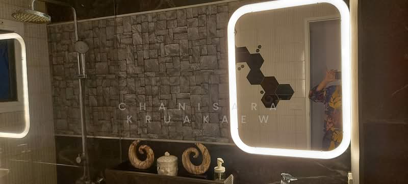 Siam Penthouse 2 Condominium : สยาม เพนท์เฮาส์ 2 คอนโดมิเนียม, กรุงเทพ, 72 ซอยสาทร 1 ถนนสาทร, ทุ่งมหาเมฆ, สาทร, กรุงเทพ, 175 ตร.ม., คอนโด ให้เช่า, โดย Chanisara Kruakaew, 500172293 - DDproperty.com