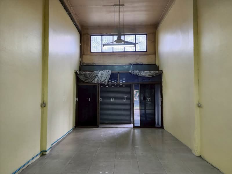 ตึกแถวตรงข้ามวัดสร้อยทาง, Bangkok, ประชาราษฎร์ สาย 1, Bang Sue, Bang Sue, Bangkok, , 144 sqm, Shophouse For Rent, by ที่ทางอสังหา, 500172312 - DDproperty.com