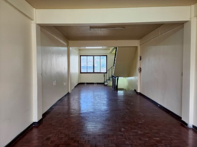 ตึกแถวตรงข้ามวัดสร้อยทาง, Bangkok, ประชาราษฎร์ สาย 1, Bang Sue, Bang Sue, Bangkok, , 144 sqm, Shophouse For Rent, by ที่ทางอสังหา, 500172312 - DDproperty.com
