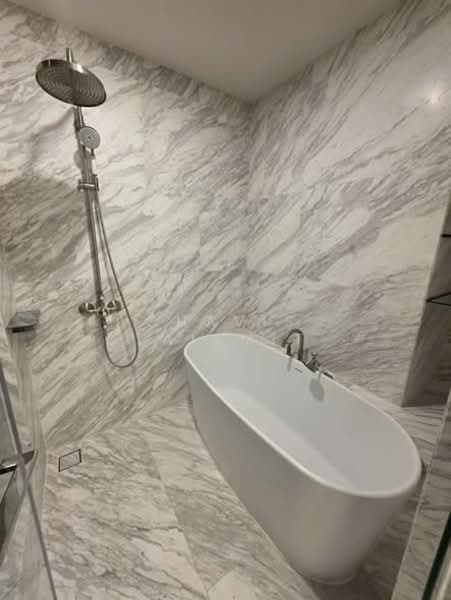 The Residences 38, Bangkok, Soi Sukhumvit 38, Phra Kanong, Khlong Toei, Bangkok, 1 Bedroom, 65 sqm, Condo For Rent, by Chavis Laismit, 500172334 - DDproperty.com