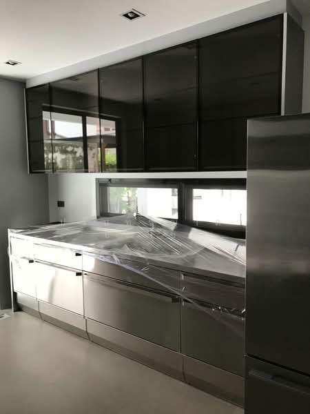 Baan Issara Rama 9, Bangkok, Soi Ramkhamhaeng 24 Yaek 26, Hua Mak, Bang Kapi, Bangkok, 4 Bedrooms, 500 sqm, Single Detached House For Rent, by ปรินทร์ญาดา ชิณโชติ, 500172339 - DDproperty.com