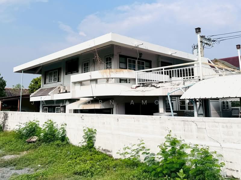 ขายบ้านเดี่ยว 2 ชั้น แปลงมุม 148 ตร.วา ใจกลางงามวงศ์วาน47 แยก1-3, Bangkok, Thung Song Hong, Lak Si, Bangkok, 5 Bedrooms, 300 sqm, Single Detached House For Sale, by Jatuporn Amonsin, 500172341 - DDproperty.com