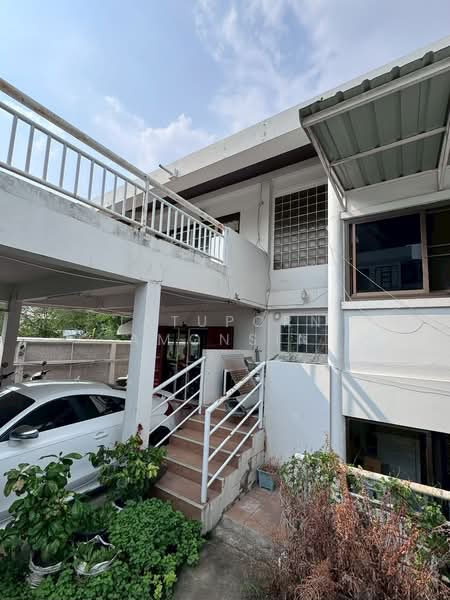 ขายบ้านเดี่ยว 2 ชั้น แปลงมุม 148 ตร.วา ใจกลางงามวงศ์วาน47 แยก1-3, Bangkok, Thung Song Hong, Lak Si, Bangkok, 5 Bedrooms, 300 sqm, Single Detached House For Sale, by Jatuporn Amonsin, 500172341 - DDproperty.com