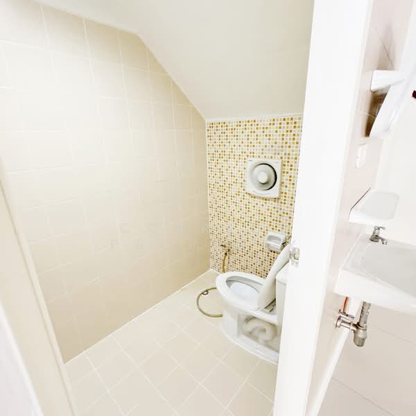 Baan krissana suvarnabhumi : บ้านกฤษณา สุวรรณภูมิ, สมุทรปราการ, ซอย กิ่งแก้ว 14/1, ราชาเทวะ, บางพลี, สมุทรปราการ, 300 ตร.ม., บ้านเดี่ยว ให้เช่า, โดย Correct Property, 500172350 - DDproperty.com