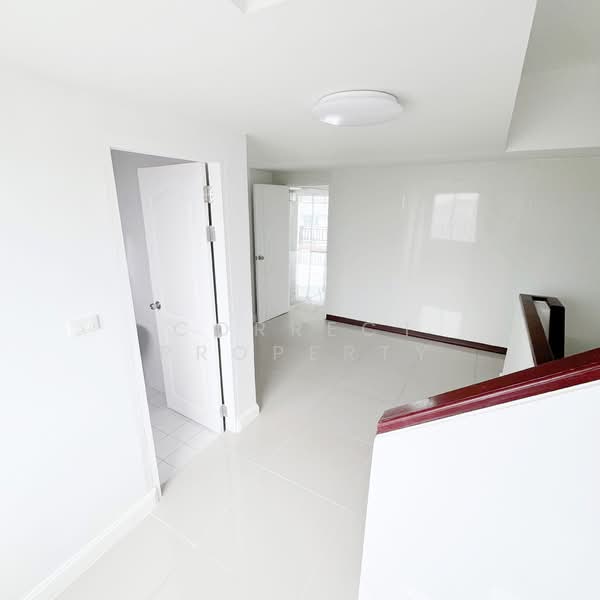 Baan krissana suvarnabhumi, Samut Prakan, Soi King Kaew 14/1, Rachathewa, Bang Plee, Samut Prakan, 3 Bedrooms, 300 sqm, Single Detached House For Rent, by Correct Property, 500172350 - DDproperty.com