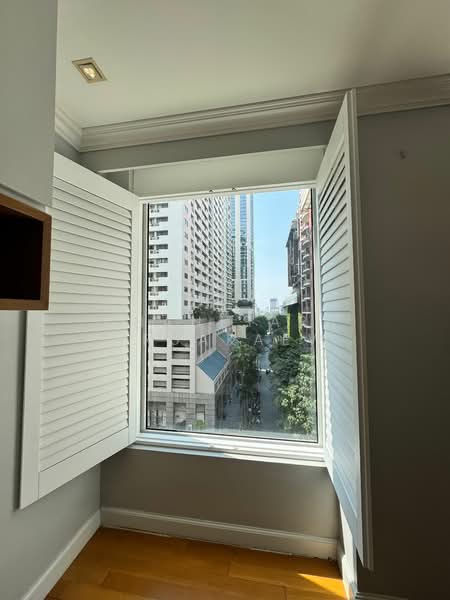 Langsuan Ville, Bangkok, 50 Soi Langsuan, Lumphini, Pathum Wan, Bangkok, 1 Bedroom, 76 sqm, Condo For Rent, by Chanisara Kruakaew, 500172372 - DDproperty.com