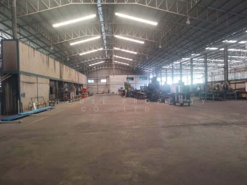 For Sale - Factory for sale in Ban Bueng, prime location, with existing business., Chon Buri (Pattaya)