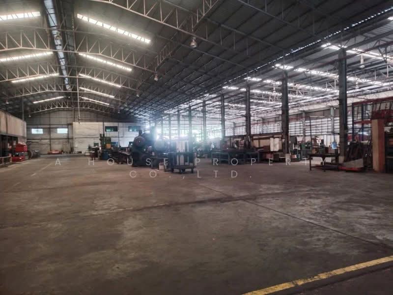 For Sale - Factory for sale in Ban Bueng, prime location, with existing business., Chon Buri (Pattaya)
