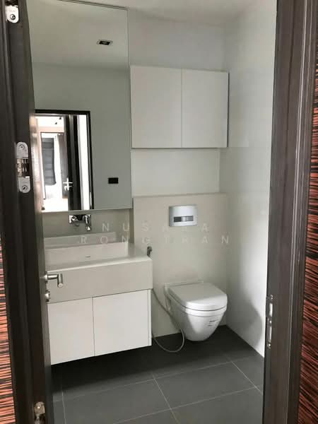 Baan Issara Rama 9, Bangkok, Soi Ramkhamhaeng 24 Yaek 26, Hua Mak, Bang Kapi, Bangkok, 5 Bedrooms, 500 sqm, Single Detached House For Rent, by Nusara Rongtran, 500172383 - DDproperty.com