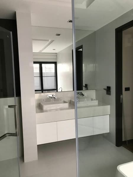 Baan Issara Rama 9 : บ้านอิสระ พระราม 9, กรุงเทพ, ซอย รามคำแหง 24 แยก 26, หัวหมาก, บางกะปิ, กรุงเทพ, 500 ตร.ม., บ้านเดี่ยว ให้เช่า, โดย Nusara Rongtran, 500172383 - DDproperty.com