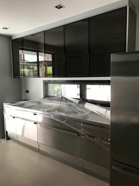 Baan Issara Rama 9, Bangkok, Soi Ramkhamhaeng 24 Yaek 26, Hua Mak, Bang Kapi, Bangkok, 5 Bedrooms, 500 sqm, Single Detached House For Rent, by Nusara Rongtran, 500172383 - DDproperty.com