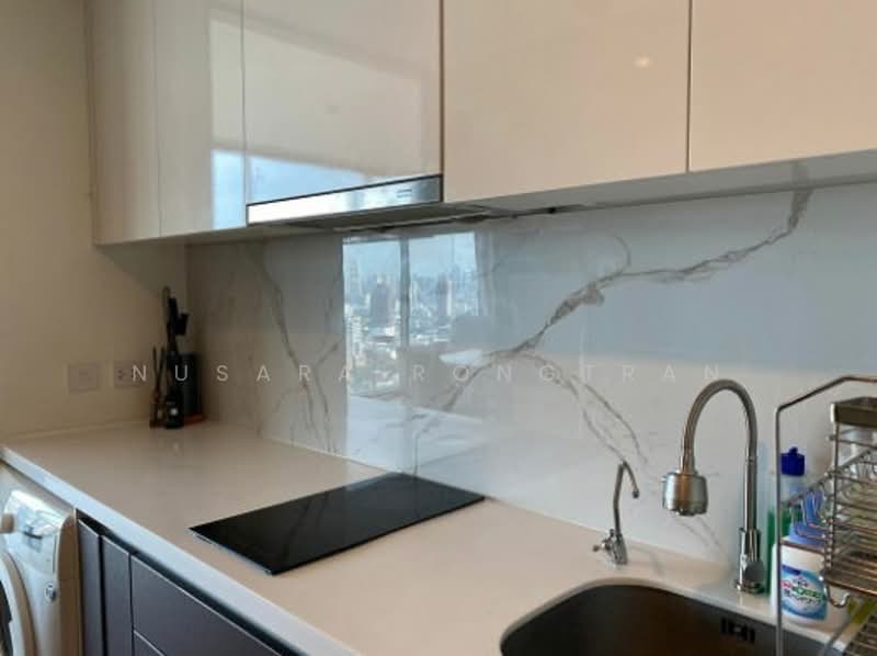 The Breeze Narathiwas, Bangkok, 198 Narathiwat Ratchanakarin Road, Chong Nonsi, Yan Nawa, Bangkok, 1 Bedroom, 49 sqm, Condo For Rent, by Nusara Rongtran, 500172397 - DDproperty.com