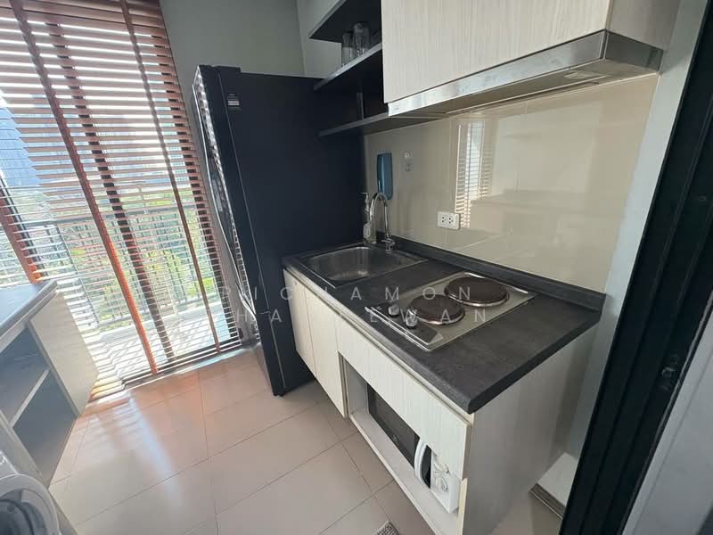 The Base Park West Sukhumvit 77, Bangkok, 11 Soi Sukhumvit 77 Sukhumvit Road, Phra Kanong Nua, Watthana, Bangkok, 2 Bedrooms, 48 sqm, Condo For Rent, by Pichamon Thaneewan, 500172424 - DDproperty.com