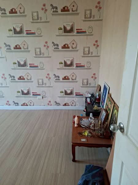 ขายบ้านหลังใหญ่ 3 ชั้น Six Nature เอกชัย-บางบอน กำลังรีโนเวท พร้อมเข้าอยู่เร็ว ๆ นี้, Bangkok, เอกชัย, Bang Bon, Bang Bon, Bangkok, 3 Bedrooms, 184 sqm, Townhouse For Sale, by Apaporn Muanthorani, 500172443 - DDproperty.com