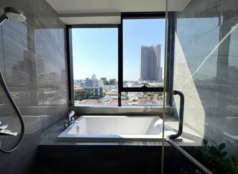 IDEO Q Sukhumvit 36, Bangkok, Soi Sukhumvit 36, Khong Tan, Khlong Toei, Bangkok, 2 Bedrooms, 73 sqm, Condo For Rent, by Pichamon Thaneewan, 500172516 - DDproperty.com