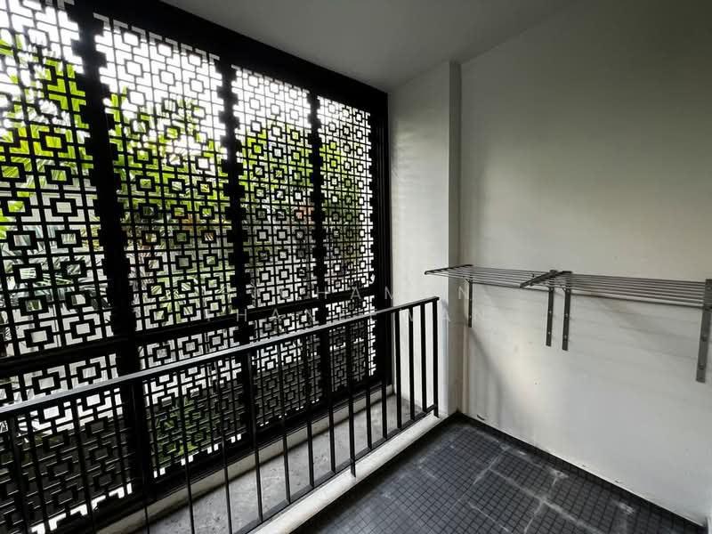 Tree Condo Ekamai, Bangkok, Soi Samanand, Rama 4 Road, Phra Kanong, Khlong Toei, Bangkok, 1 Bedroom, 40 sqm, Condo For Sale, by Pichamon Thaneewan, 500172543 - DDproperty.com