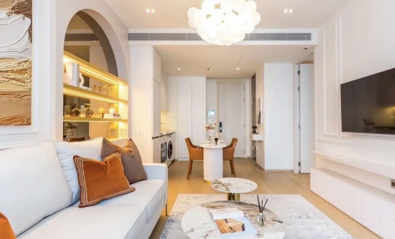 The Strand Thonglor, Bangkok, 36 Soi Sukhumvit 55, Khlong Tan Nua, Watthana, Bangkok, 1 Bedroom, 54 sqm, Condo For Rent, by Chanisara Kruakaew, 500172555 - DDproperty.com