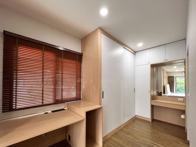 Centro Bangna-Kingkaew, Samut Prakan, Rachathewa, Bang Plee, Samut Prakan, 4 Bedrooms, 225 sqm, Single Detached House For Sale, by อำนาจ โรจน์พิบูลย์พันธ์, 500172556 - DDproperty.com