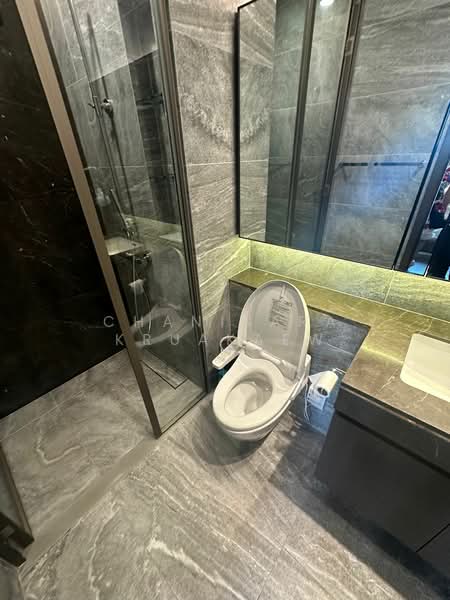 The Esse Sukhumvit 36, Bangkok, Soi Sukhumvit 36, Sukhumvit Road, Phra Kanong, Khlong Toei, Bangkok, 1 Bedroom, 42 sqm, Condo For Rent, by Chanisara Kruakaew, 500172565 - DDproperty.com