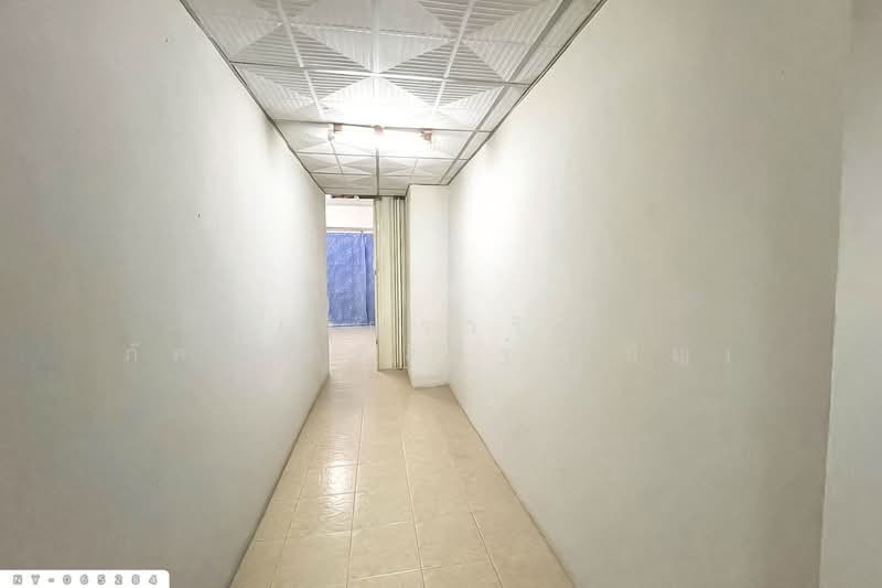 For Sale - NY-065284 Commercial Building, Udomkit 2, Laem Chabang, Chonburi, near Udomkit 2 Market, Chon Buri (Pattaya)